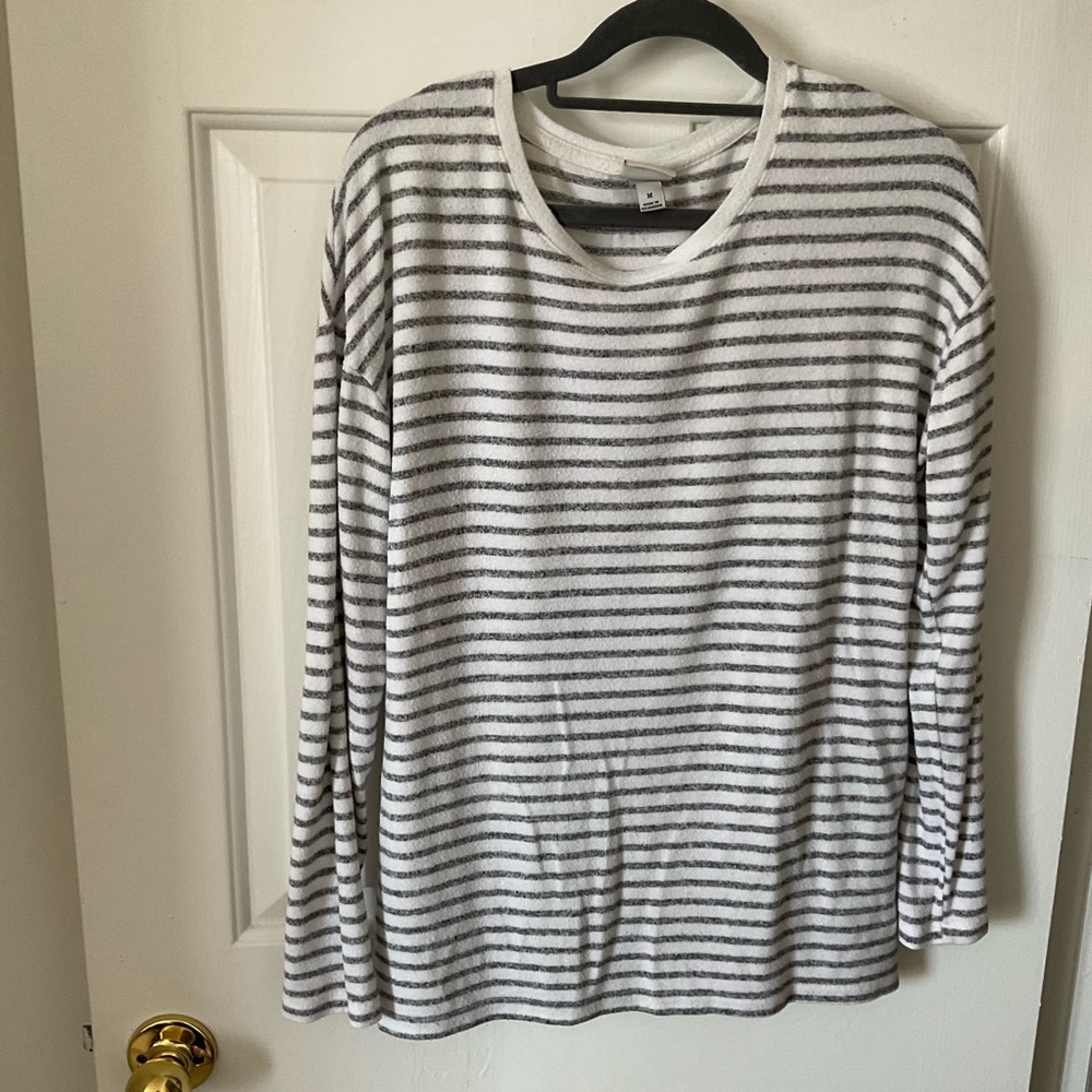 A New Day Long Sleeve Sweater, Size Large